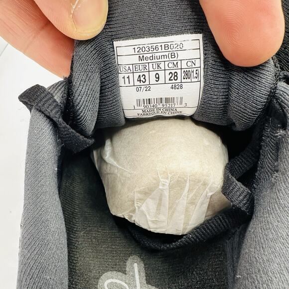 Size 11 - Brooks Ghost 14 Black Women’s Athletic Running Shoes - Picture 7 of 8